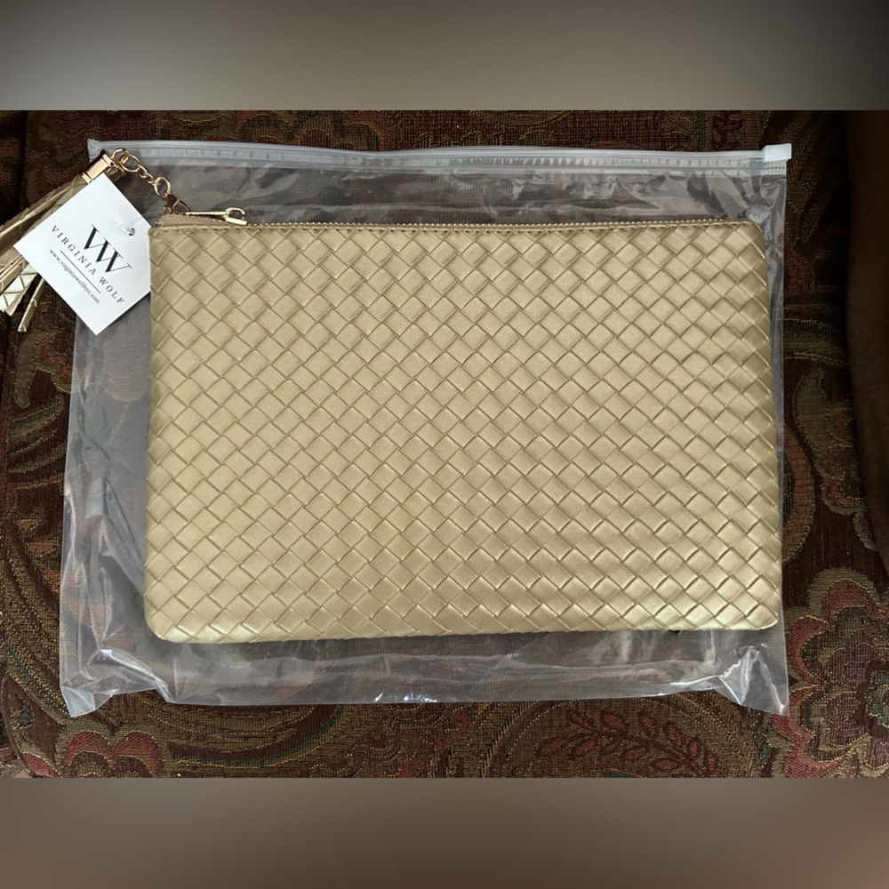 Women’s clutch